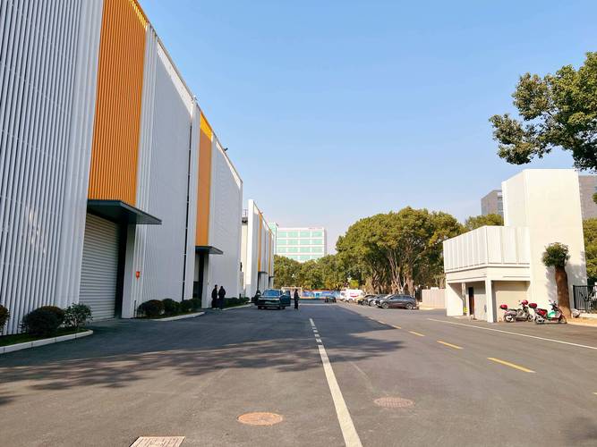上海专业厂房选址指南:理解高标准产业空间的核心价值